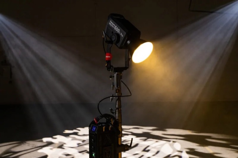 Aputure 600x Pro